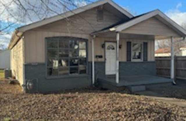 1813 South Kerth Avenue, Evansville, Indiana 47114 Gallery 1