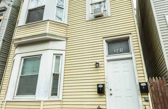 341 1st St photos photos
