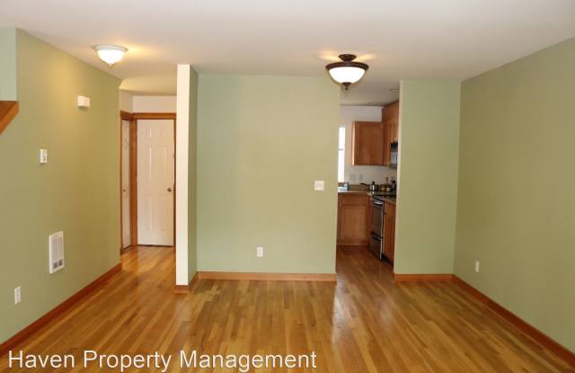 1133 N 94th St  Unit A Gallery 4