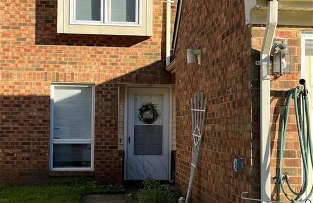 4025 Oak Moss Court - 1 Gallery 2