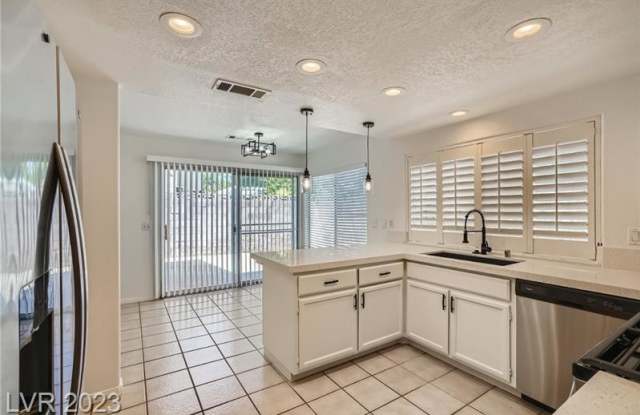 7604 Botany Bay Drive Gallery 4
