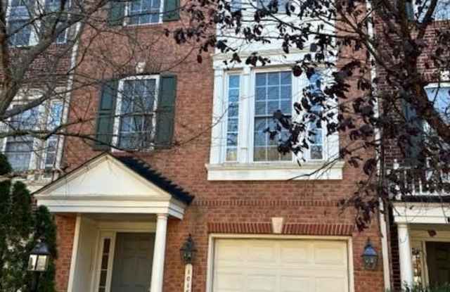 1018 HOTCHKISS Place photos photos