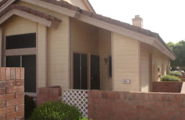 2201 North Comanche Drive Gallery 1