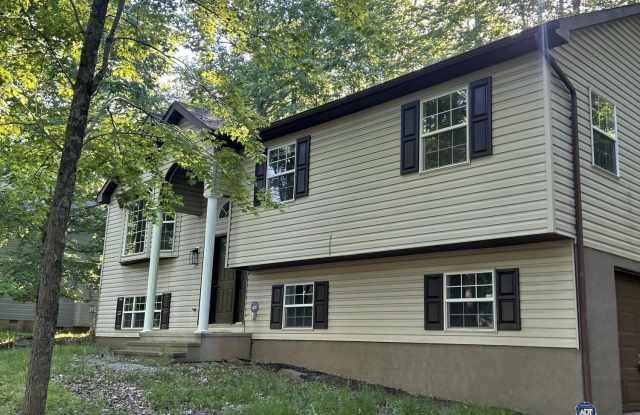 1147 Hunters Woods Drive Gallery 2