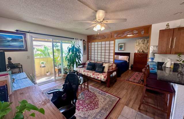 For Rent - [Ihona] 94-1016 Kaukahi Pl. #J10 Gallery 3