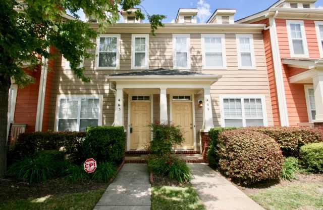2 BED/2.5 BATH Townhome in Magnificent Wesley Heights West End District photos photos