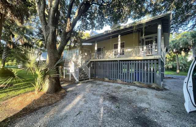 2917 Ion Avenue photos photos