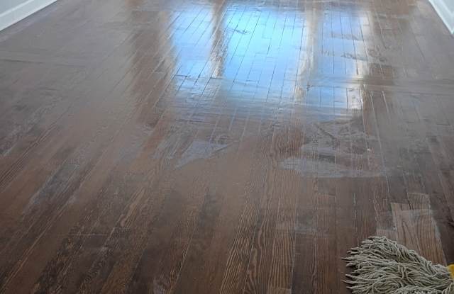 9127 S Commercial Ave photos photos