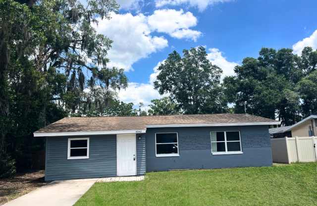 Tons of Living Space in this 3BR/1BA Zephyrhills Block Home with Large Fenced Yard! photos photos