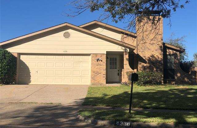 4236 Glen Springs Drive - 4236 Glen Springs Drive, Arlington, TX 76016