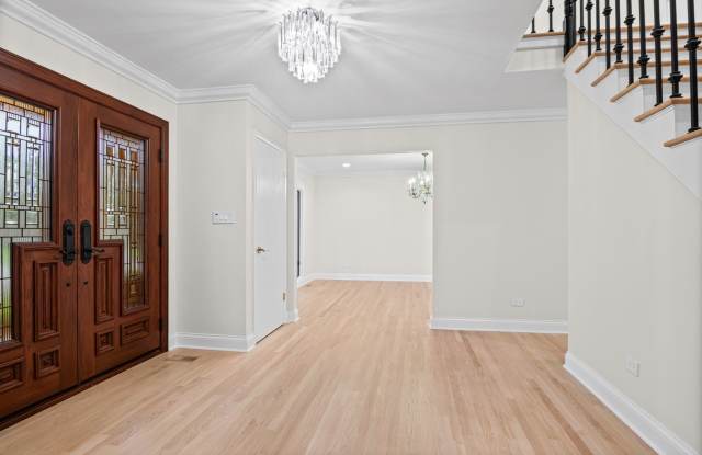 4319 Phyllis Drive Gallery 2