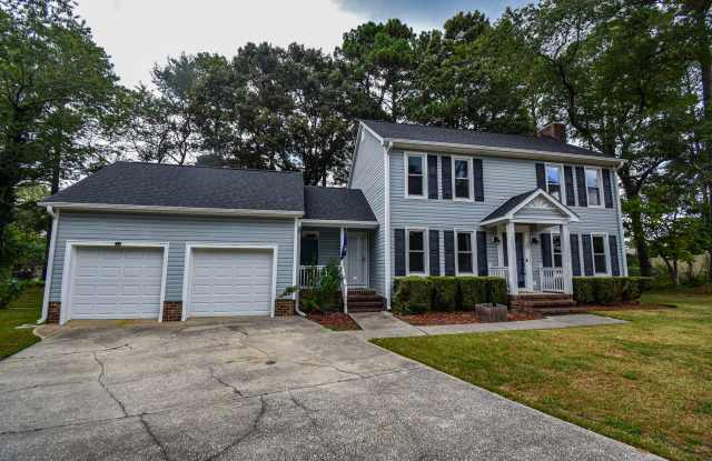 Coming Soon!! 3 Bedroom 2.5 Bathroom : Dogs Okay photos photos