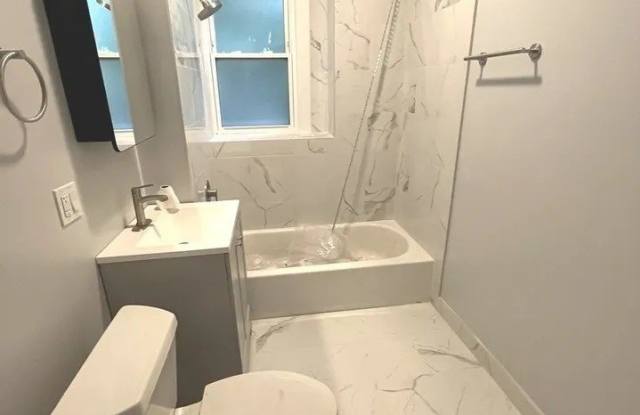 1119 Garnett Place Gallery 3