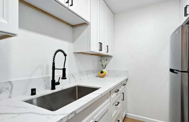 528 Anita St Unit 62 Gallery 3
