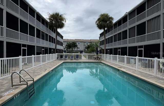 737 PINELLAS BAYWAY S photos photos 737 PINELLAS BAYWAY S photos photos