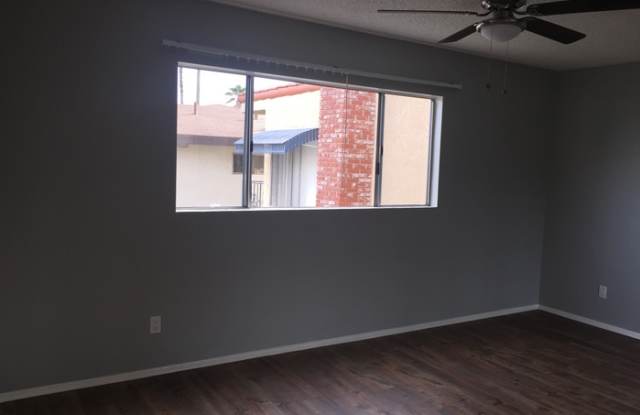 10544 La Reina Avenue Gallery 4