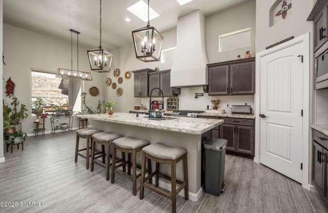 Beautiful Home in Sonoma Area Gallery 4
