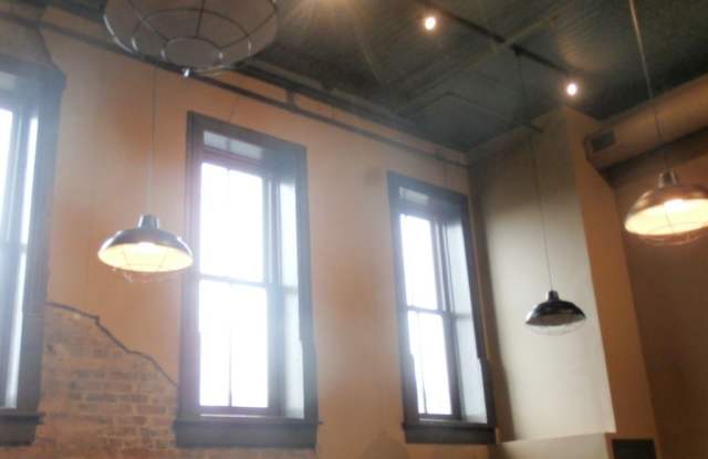 114 W. Hill Ave Gallery 4