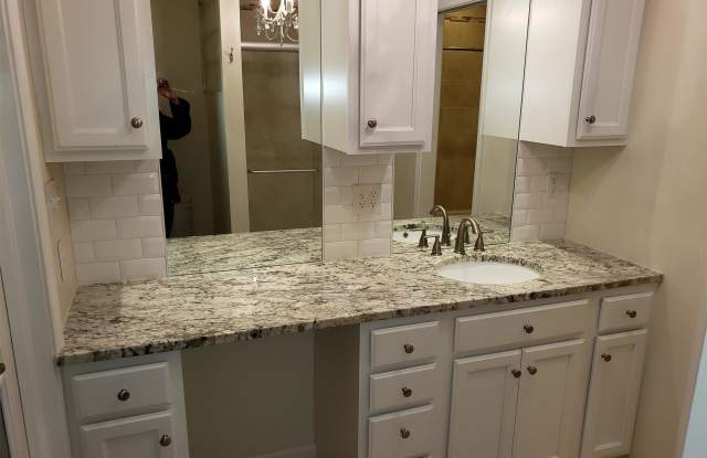2018 Queensgate Lane - 1 Gallery 2