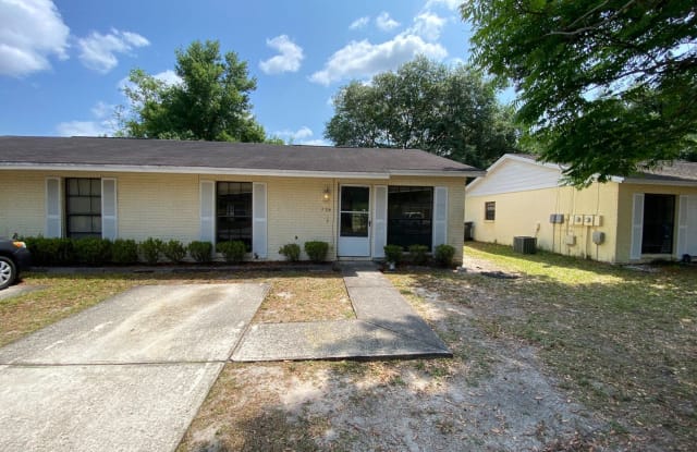 726 Sunbright Drive - 726 Sunbright Drive, Seffner, FL 33584