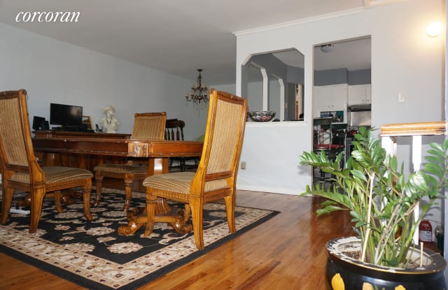22 Paerdegat 8th Street - 22 Paerdegat 8th Street, Brooklyn, NY 11236