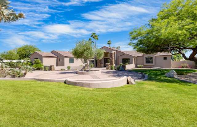 10775 E Sunnyside Dr Gallery 3
