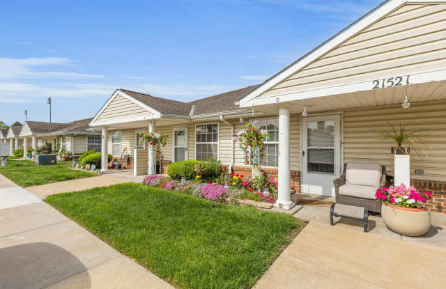 Spring Hill Villas Gallery 4