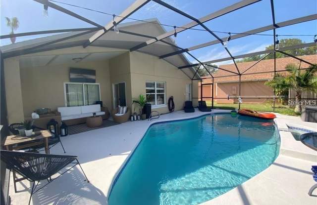 2476 SHELBY Circle Gallery 2