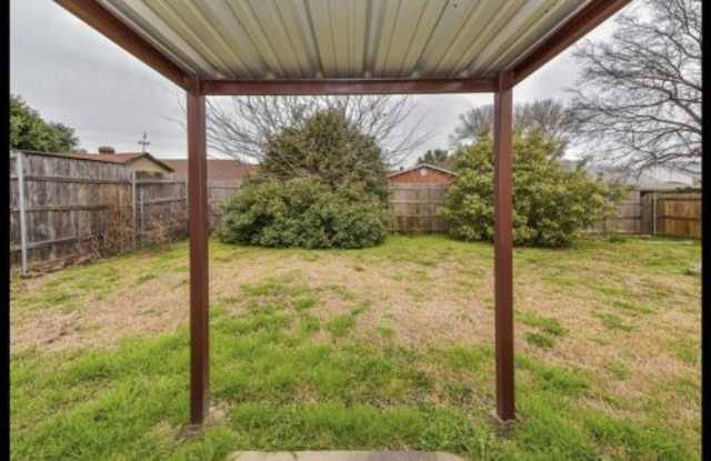2319 Pennington Drive - 2319 Pennington Drive, Arlington, TX 76014