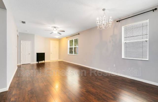 12832 Oulton Circle Gallery 2
