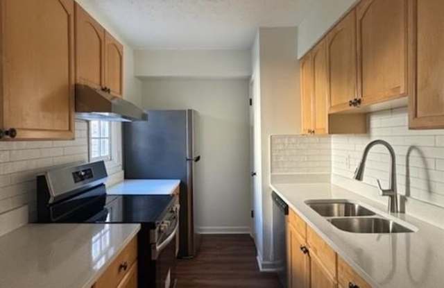 3091 Colonial Way Gallery 1