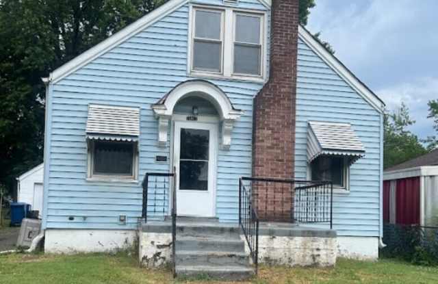 7007 Myron Ave photos photos