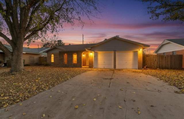 2808 SW 88th Street photos photos