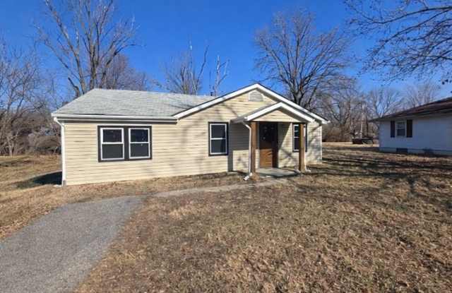 Clean 3 Bed Home - Available Now - Includes Stove  Refrigerator photos photos