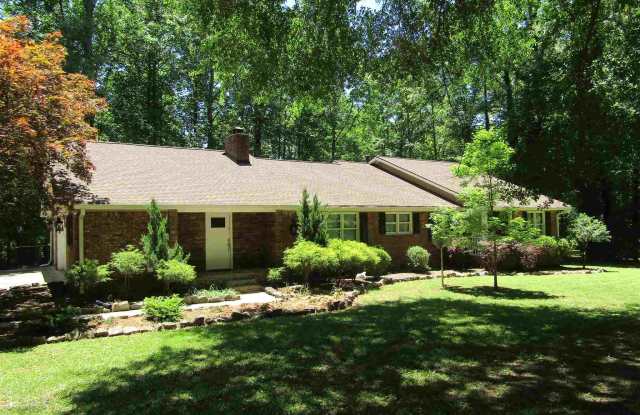 1896 Birch Ct Gallery 2
