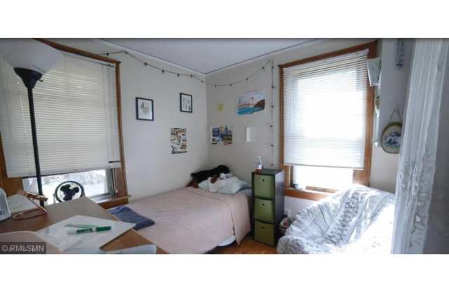 8 Bedroom home June 2026 Move In close to several campuses! Gallery 4