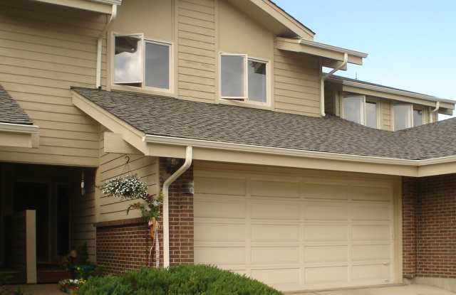 4 Bed 2.5 Bath Townhome in South Boulder! photos photos