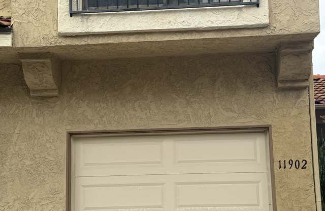 11902 Paseo Lucido - 11902 Paseo Lucido, San Diego, CA 92128