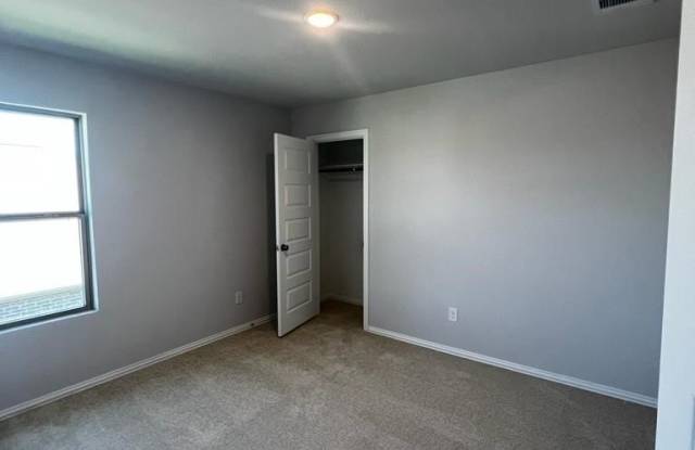 553 Hickory ridge Drive Gallery 4