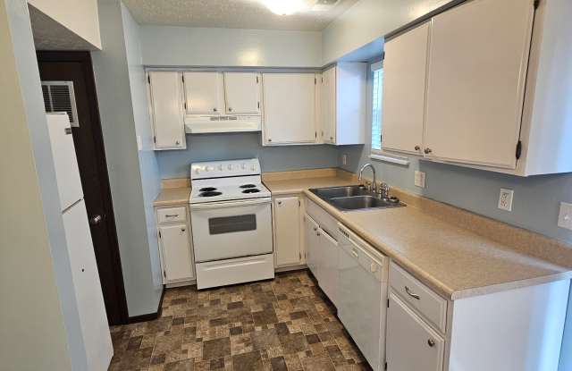 153 Elm Street photos photos