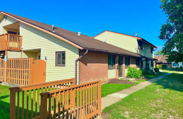 8405 MINA LOMA COURT Gallery 2