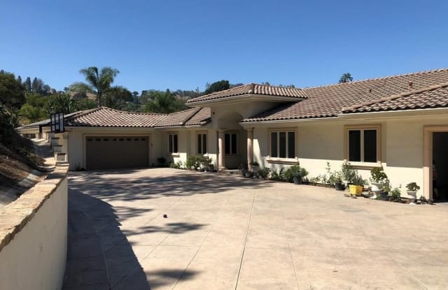 190 Olinda Avenue - 190 Olinda Avenue, La Habra Heights, CA 90631