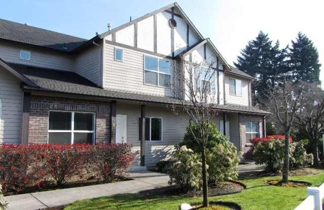 MOVE-IN SPECIAL – 1/2 Off First Month’s Rent! Charming 3-Bedroom End-Unit Townhome with Attached Garage & Private Yard! Gallery 1