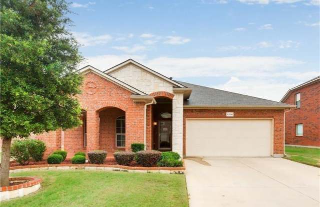 1718 Wild Deer Way - 1718 Wild Deer Way, Arlington, TX 76002
