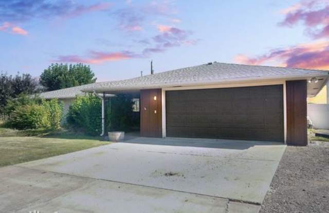 (OFFBOARDED) 1409 Hammond Lane - 1409 Hammond Lane, Toppenish, WA 98948