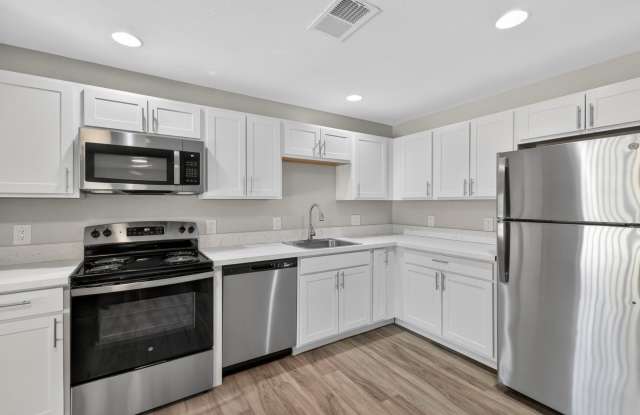 The Avenues Rental Homes Gallery 1
