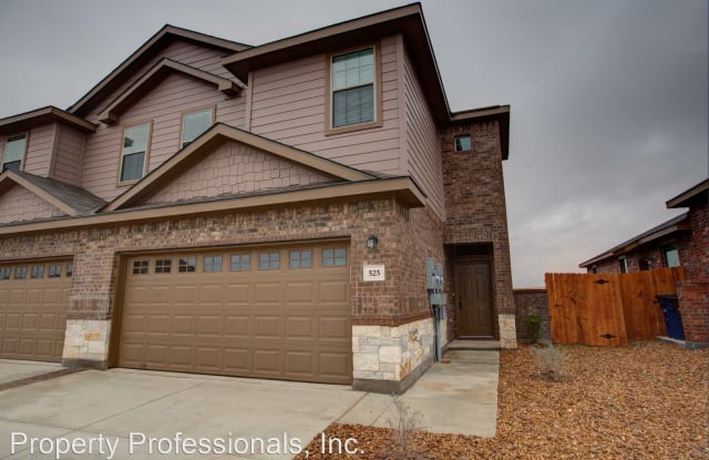 525 Creekside Circle - 525 Creekside Circle, New Braunfels, TX 78130