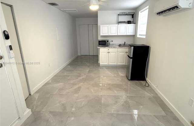 624 Westward Dr photos photos