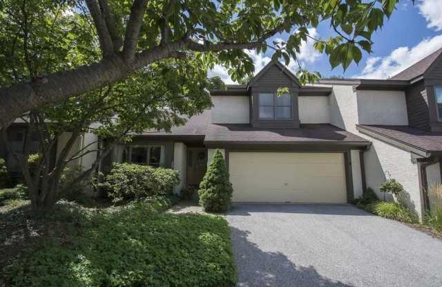 206 SPRINGHOUSE POND photos photos