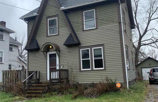 1216 Hollywood Street Northeast photos photos